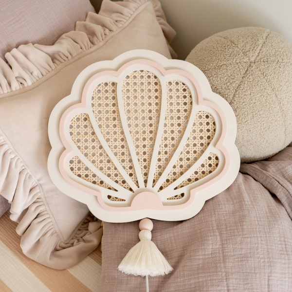 Lampa muszla Lilly and Swan 1.jpg